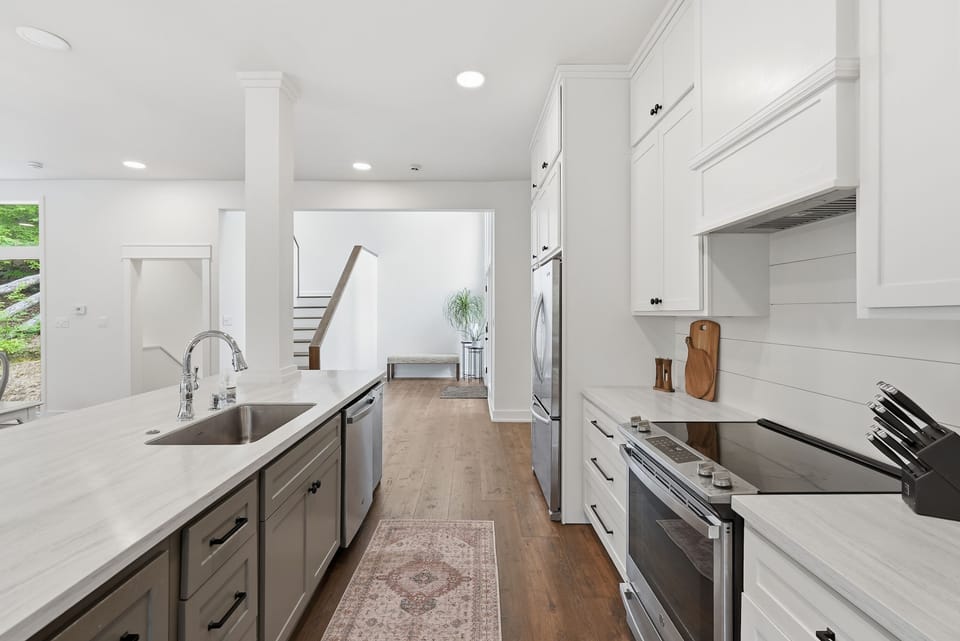 Kitchen main