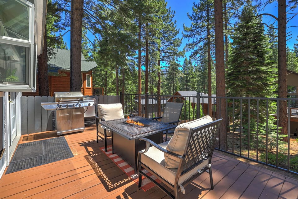 Deck with Gas Grill and Firepit Table