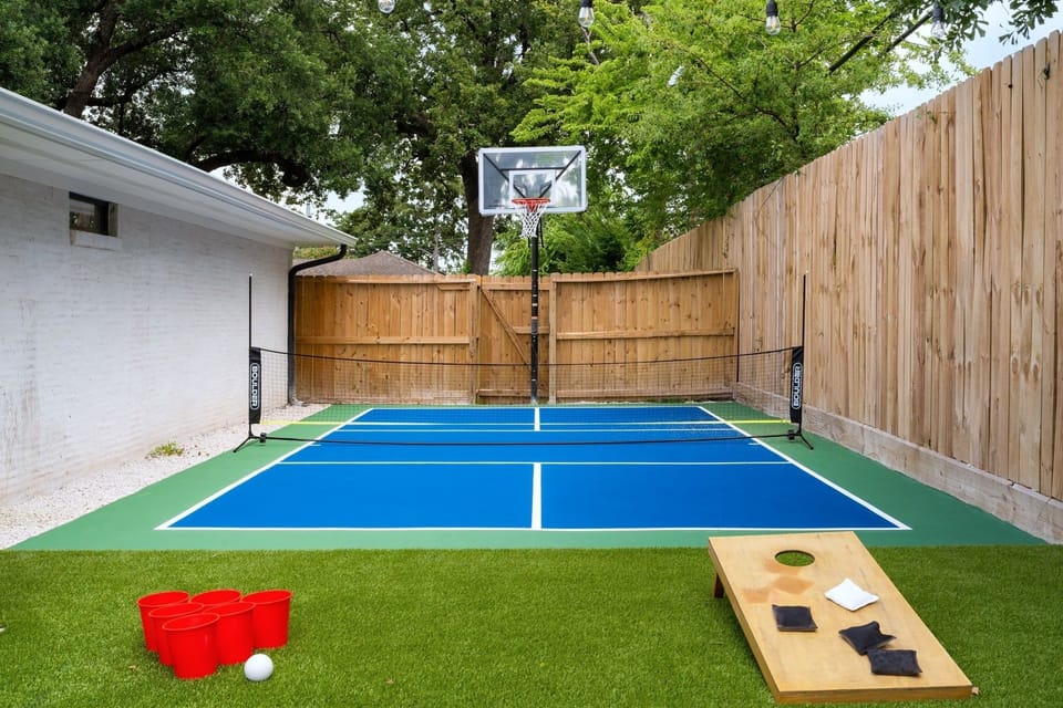 Sport court
