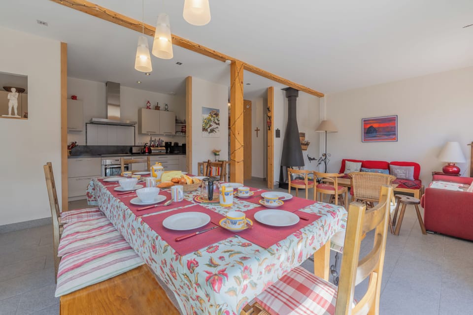 Living and dining room