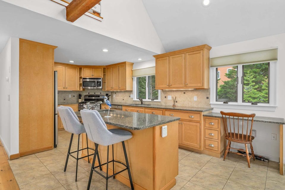 Fully equipped kitchen