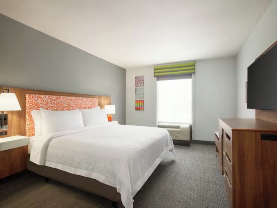 Bedroom. Interior and views may vary based on location and availability.
