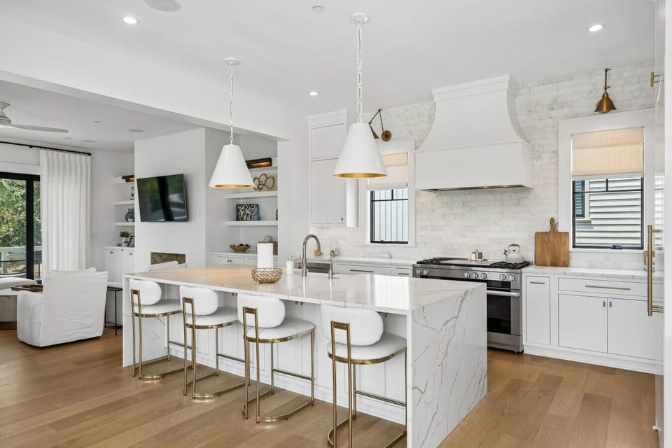125CharlestonBlvd-KeenEyeMarketing-027