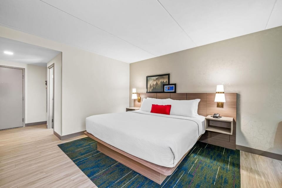 Bedroom. Interior and views may vary based on location and availability.