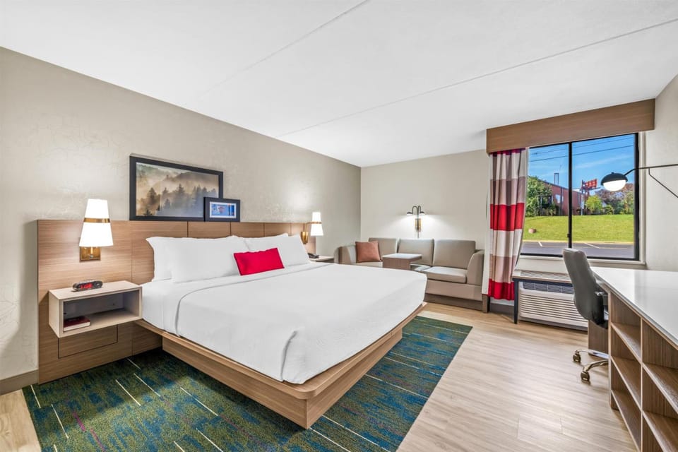 Bedroom. Interior and views may vary based on location and availability.