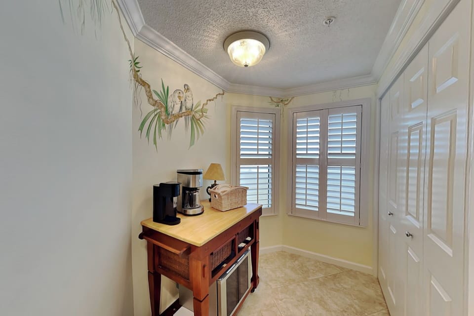 Kitchen - Coffee Nook