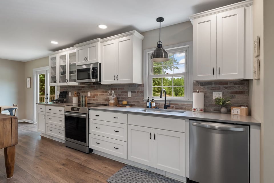 Home 1: Farmhouse at Fox Ridge, Kitchen 1