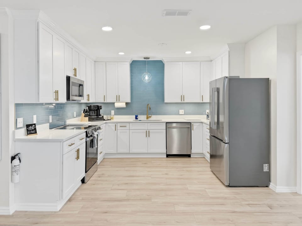 Fully stocked Kitchen