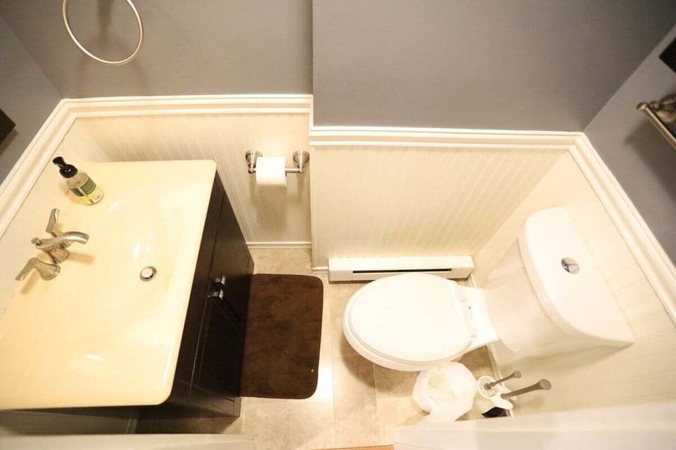 Second Half Bath in Condo close to Town Square