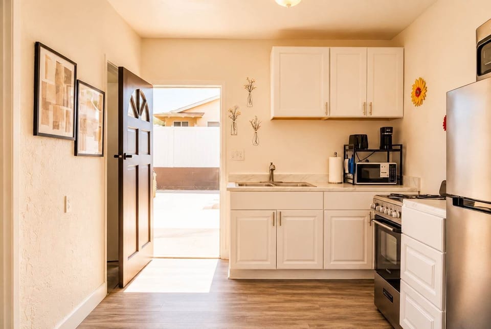 Bright kitchen with modern essentials 🍳✨