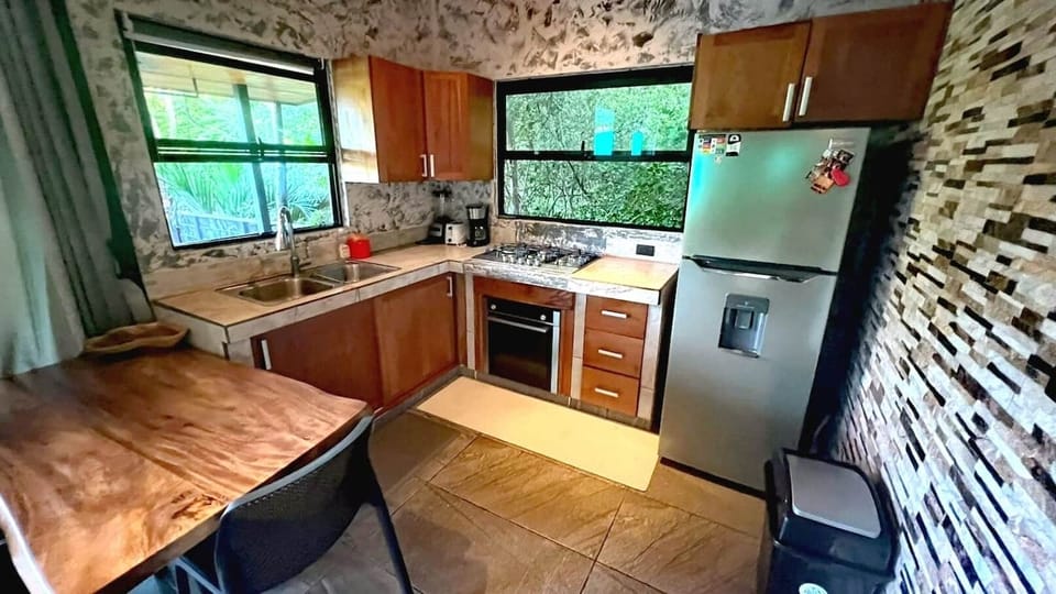 The kitchen is fully furnished. Hs everything you need 