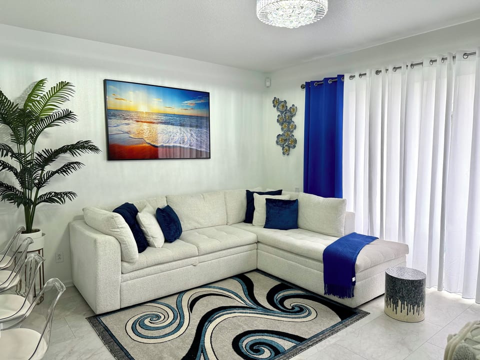 Spacious Townhome at a Resort Near Disney with Private Pool House in Osceola County