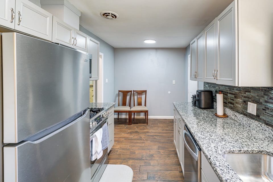 Kitchen | 1st Floor