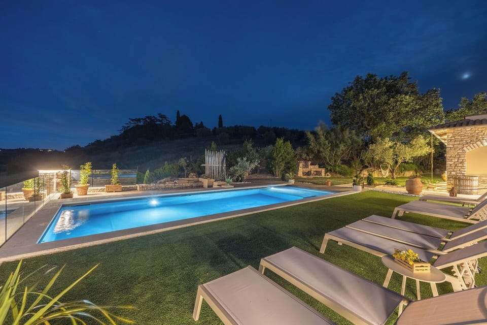 Activities, Building Exterior, Facilities, Kitchen, Outdoor, Pool, Spring, Summer, Wellness