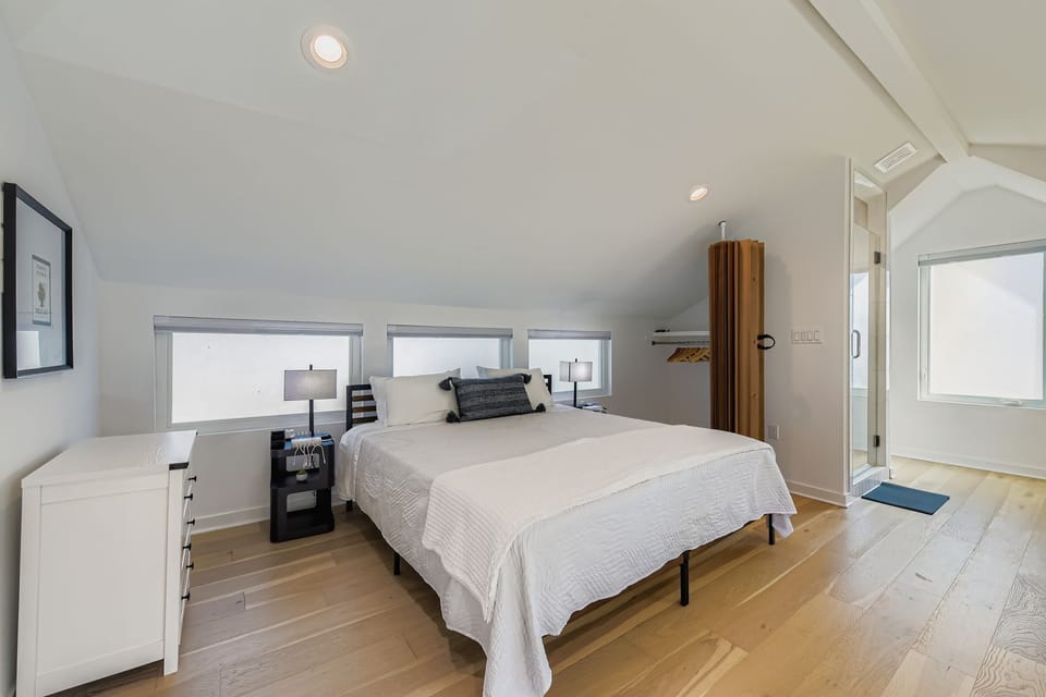 Guest House Upstairs King Bedroom