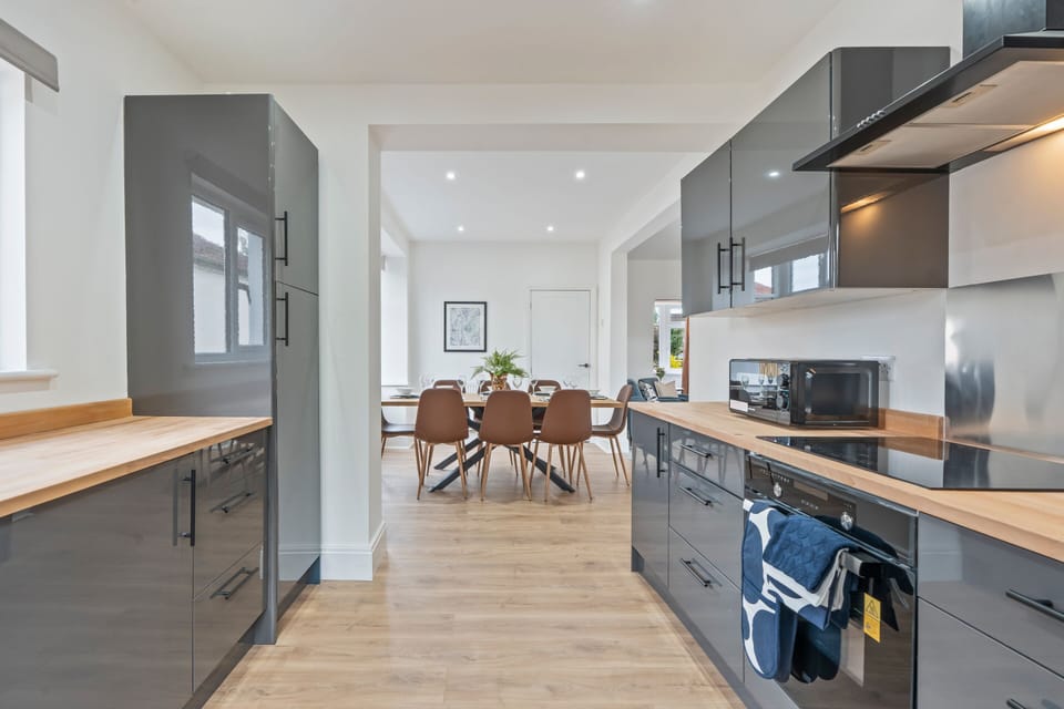 Modern spacious kitchen, all appliances included.