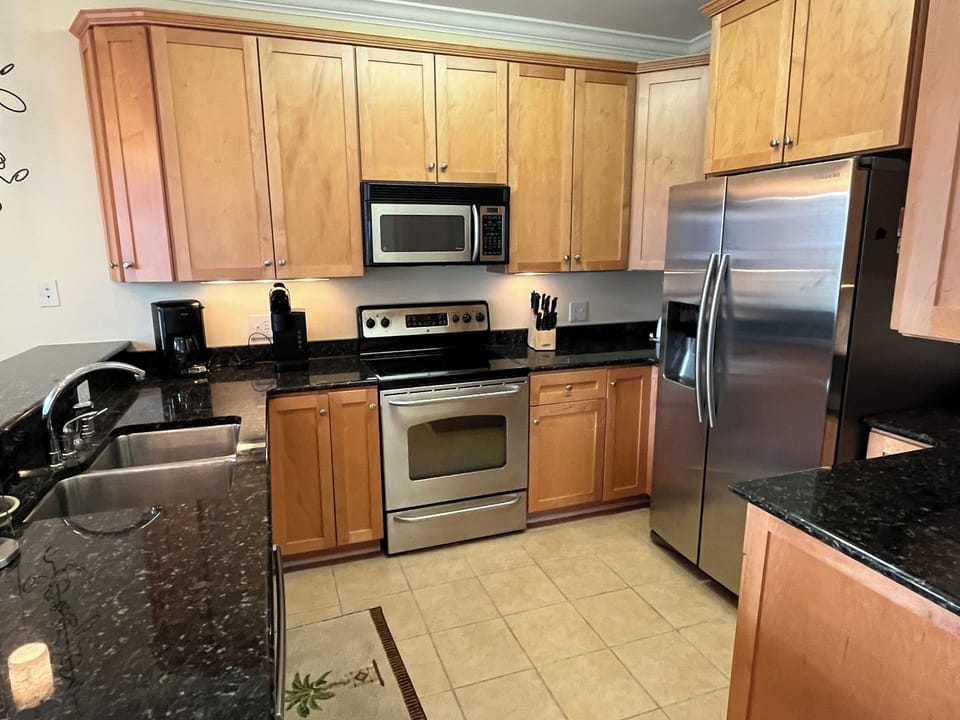 27 - kitchen