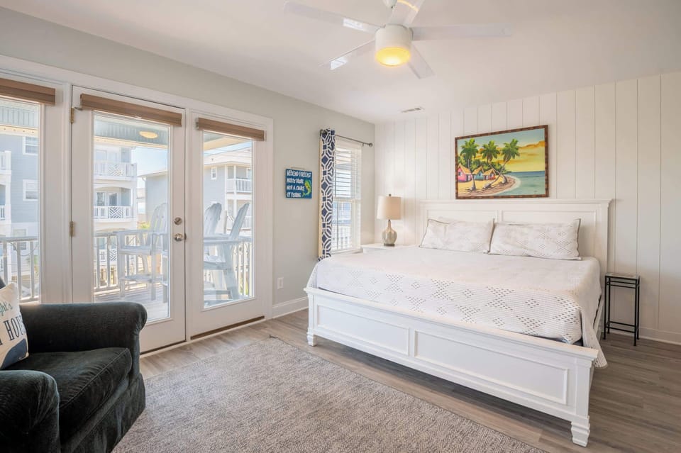 Primary Ensuite with Ocean Views
