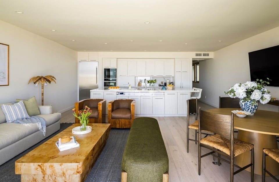 Oceanfront 4 Bedroom Home Venice Beach - Open Living and Kitchen Great Room