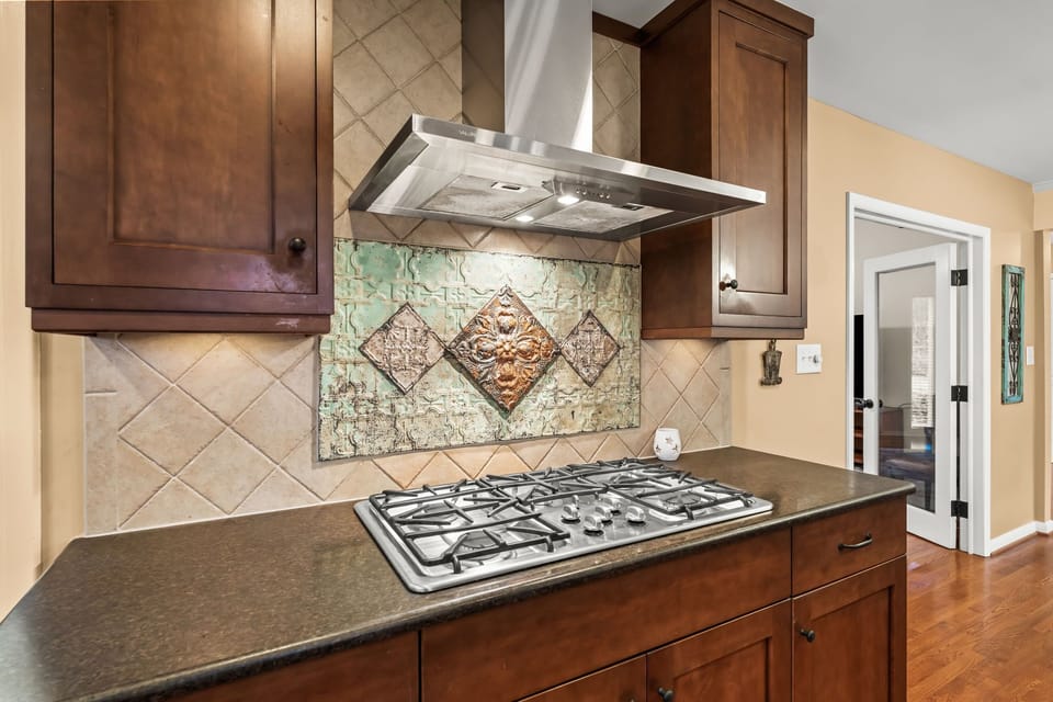 GE Profile 5 burner gas stovetop