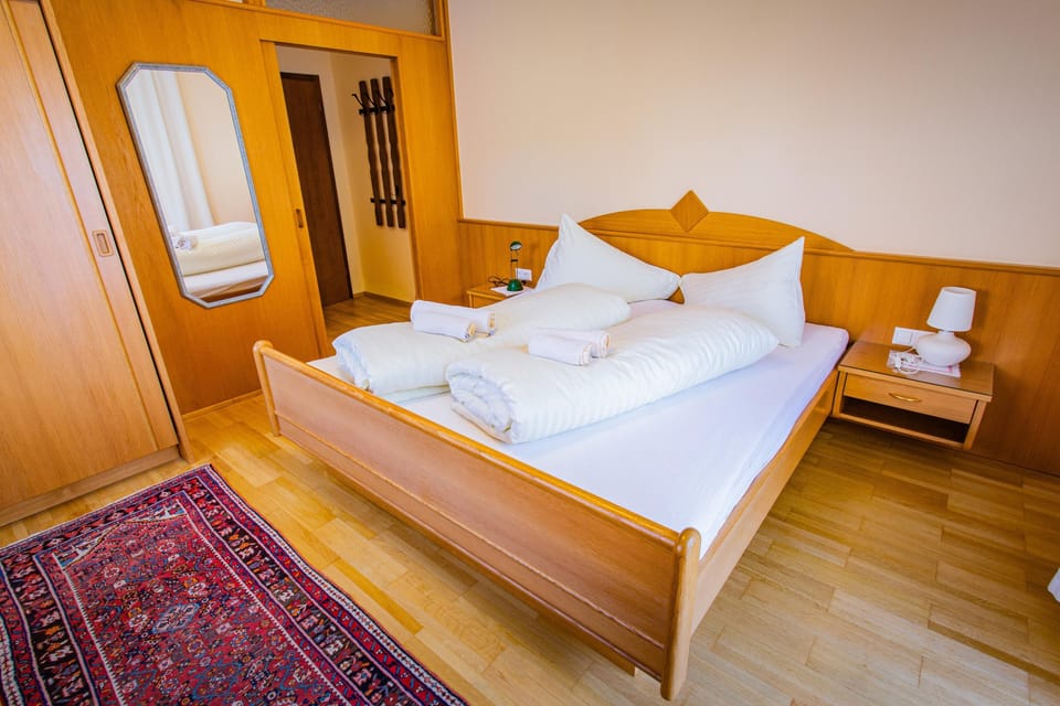 Bedroom with a double bed
