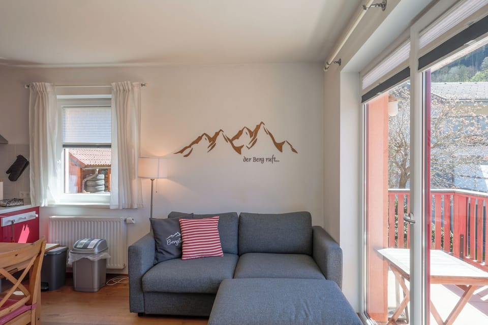 Living room with access to the balcony