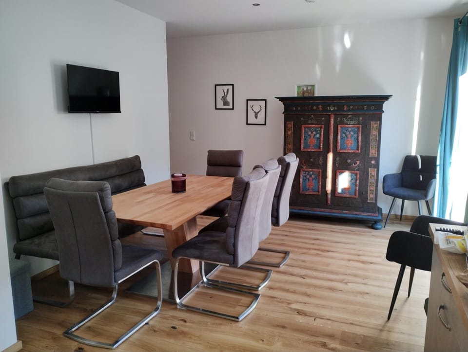 Kitchen and dining area
