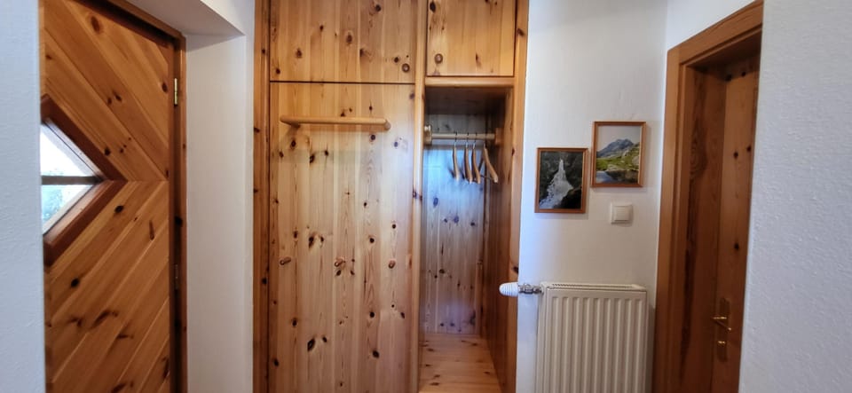 Entrance, Coat Check