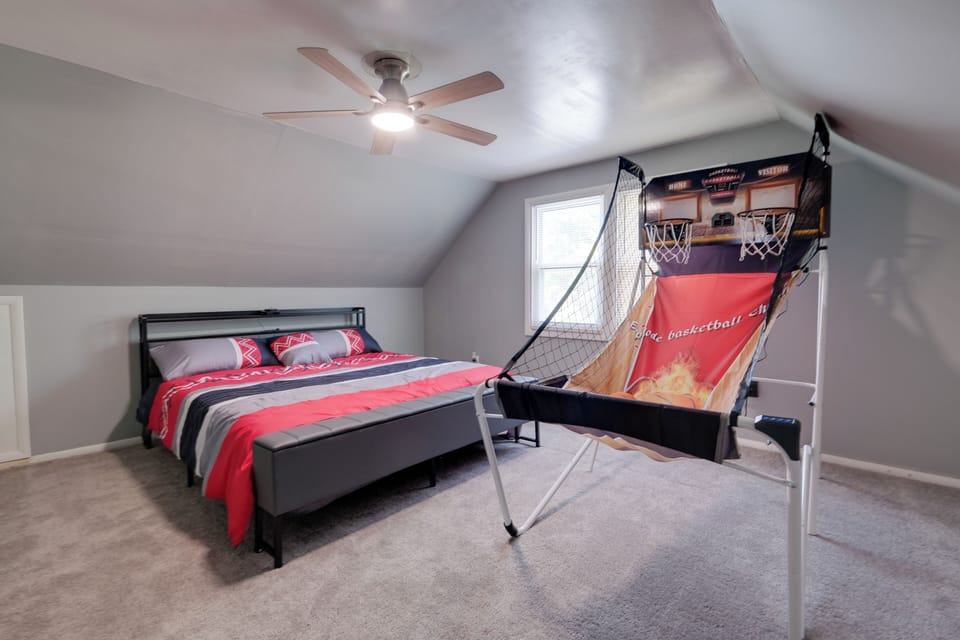 Bedroom 4 | King Bed | 2nd Floor