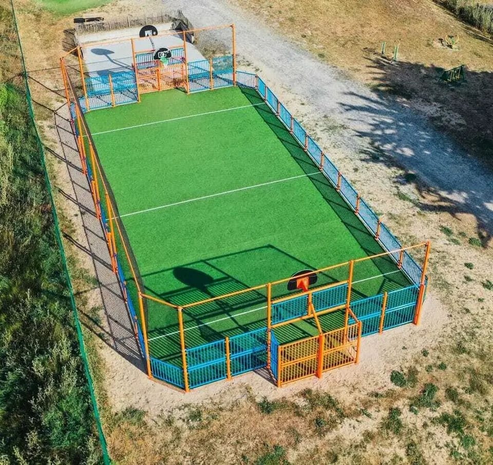Sport court