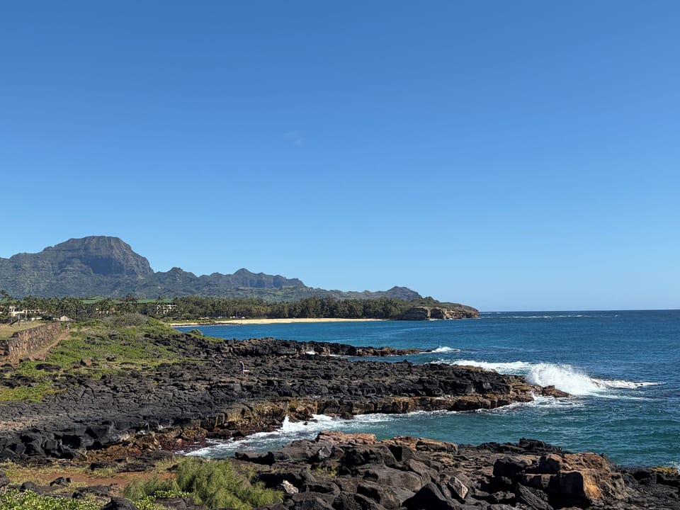 The beach trail to the Hyatt