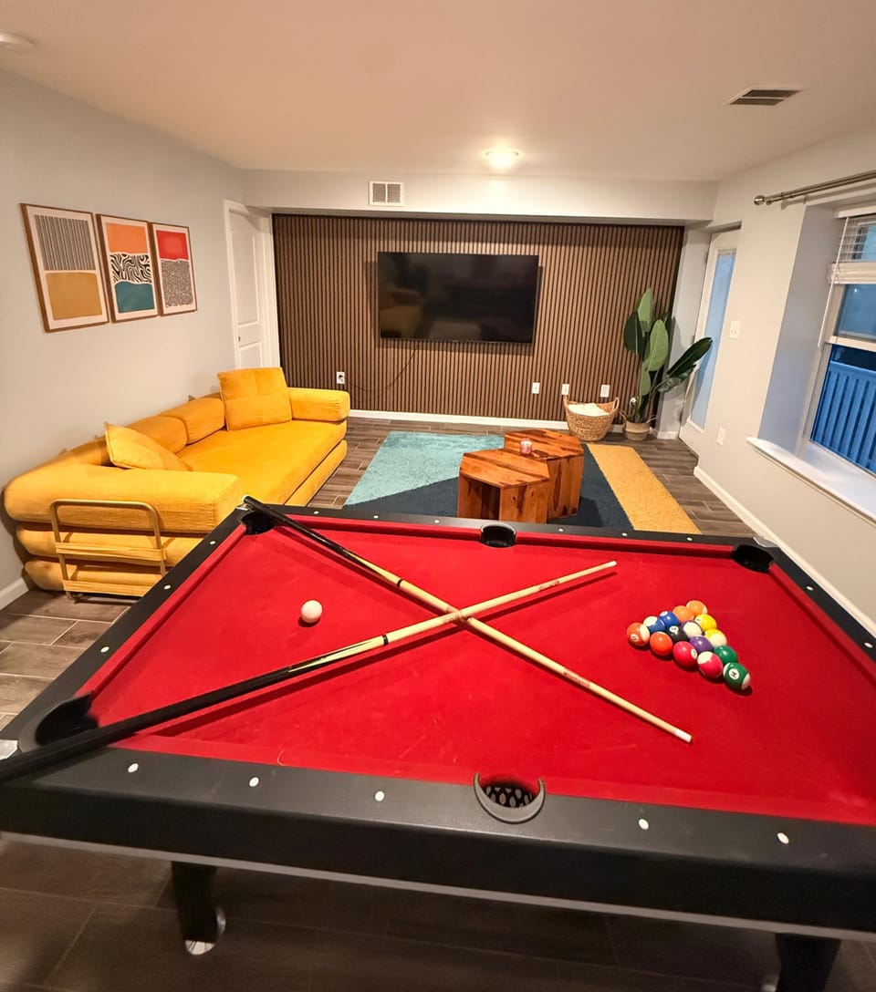 Game room