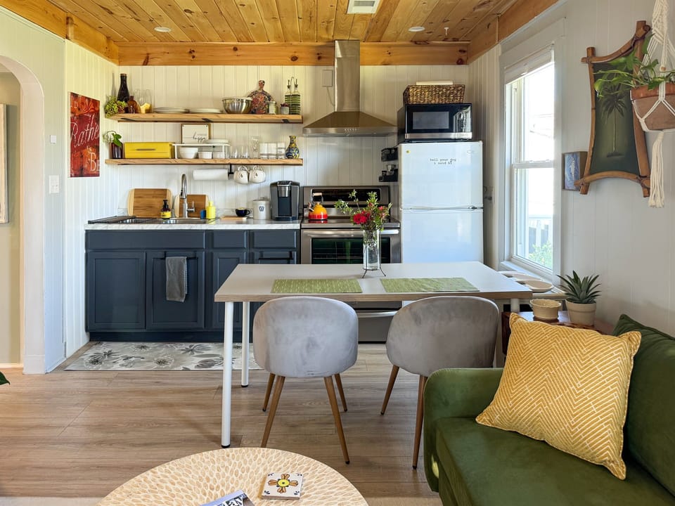 mini but mighty! the kitchen has everything except a dishwasher
