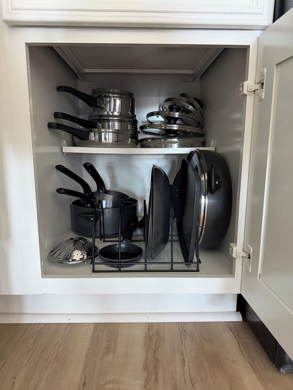 Abundance of cookware!