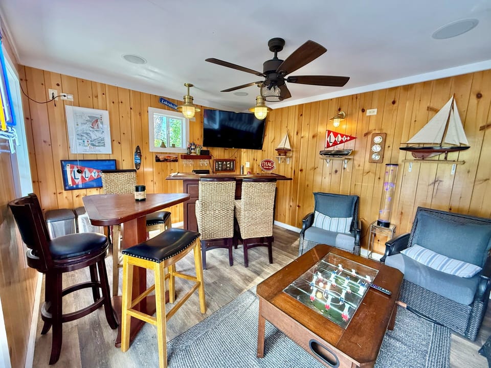 Inside of the pool house. 