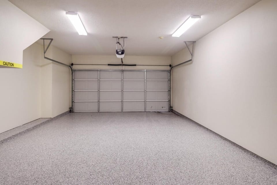 2 Car Garage