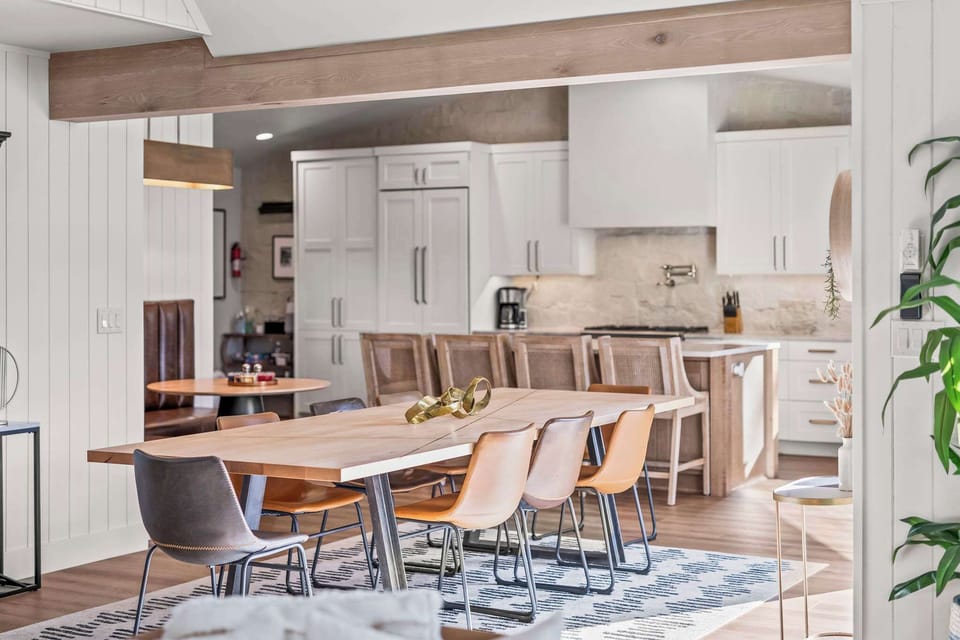 |Crystal Waters by Boutiq Luxury Vacation Rentals | Grapeview, Washington