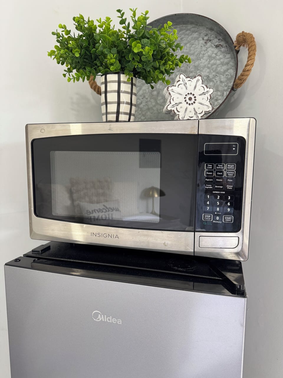 Microwave
