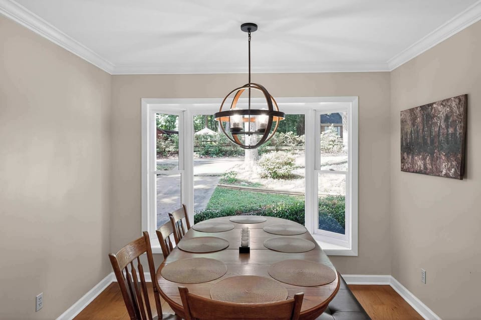 A bright and open setup makes every meal feel like part of the experience.