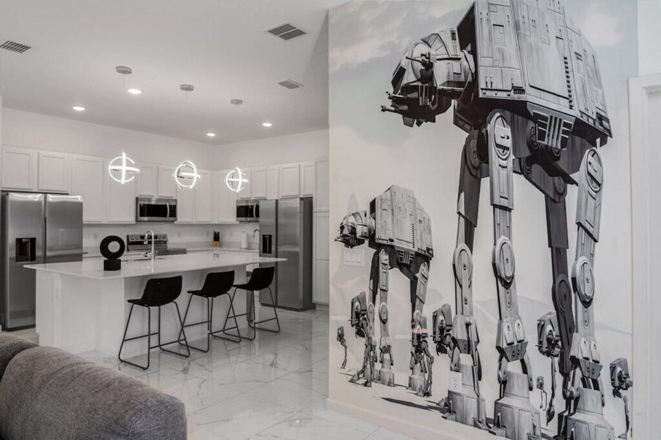 Full kitchen image 1