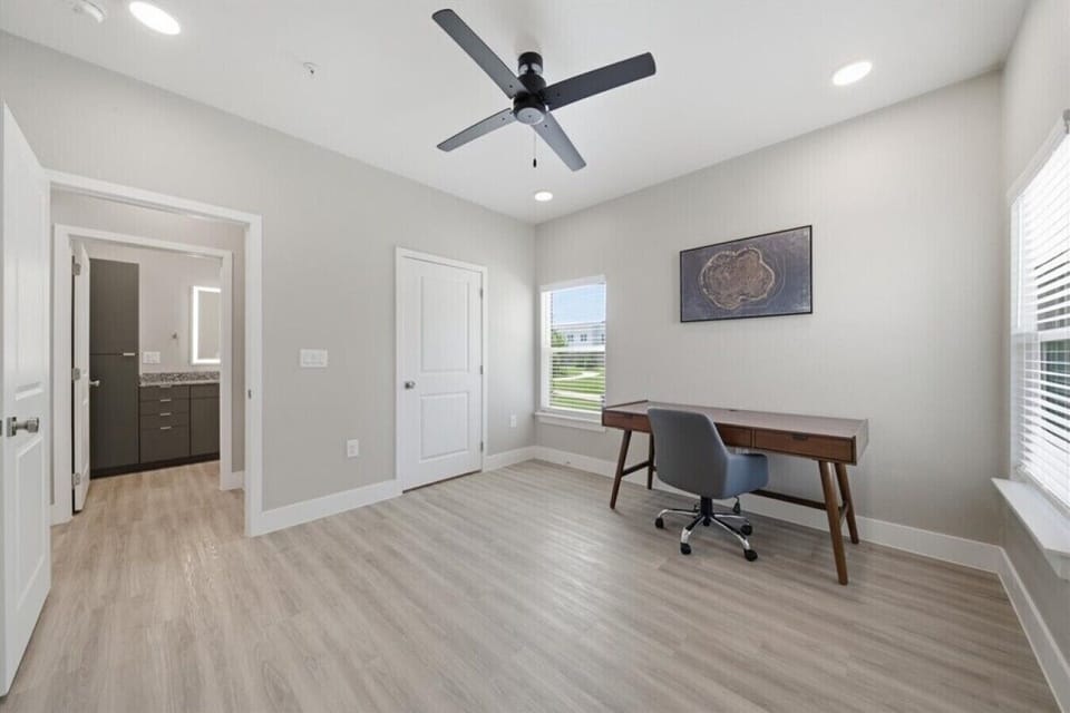 Office - 2nd Room