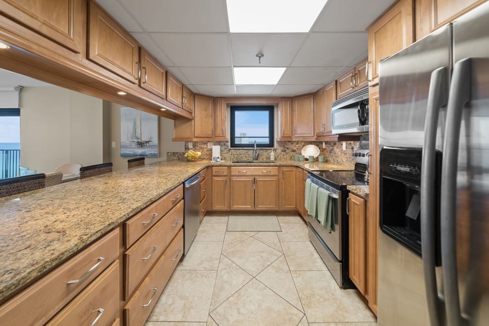 Spacious and stocked kitchen