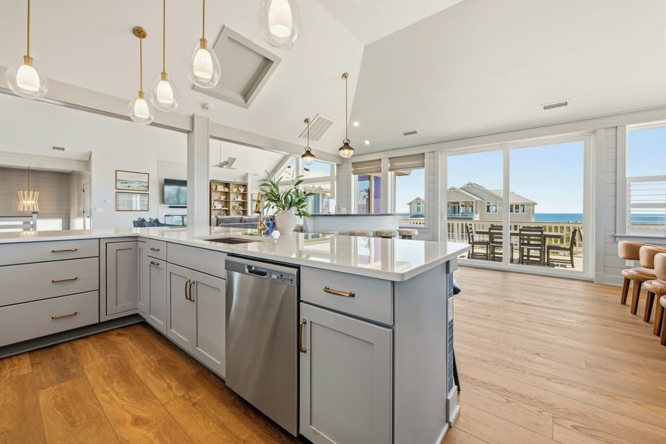 Fourth Level Gourmet Kitchen