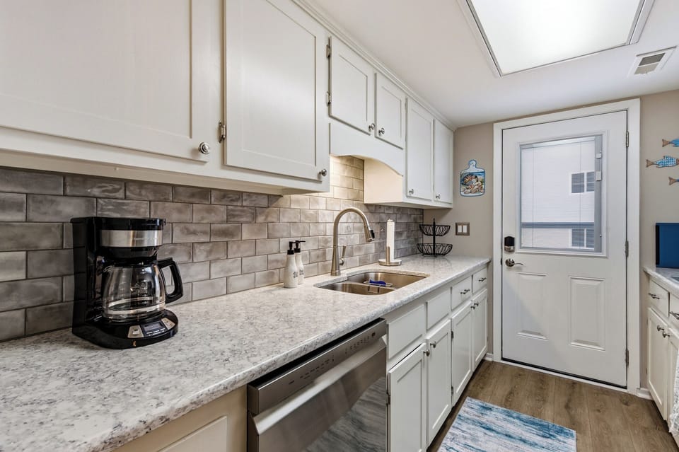 Esco's Escape Kitchen