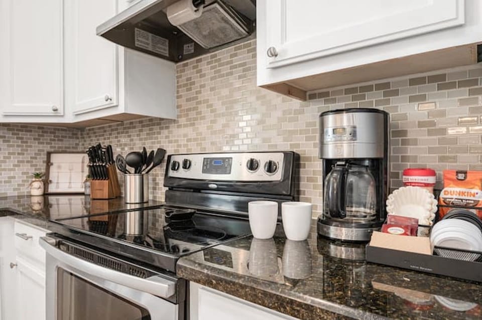 We've got you covered with the necessary amenities! Coffee and tea both!