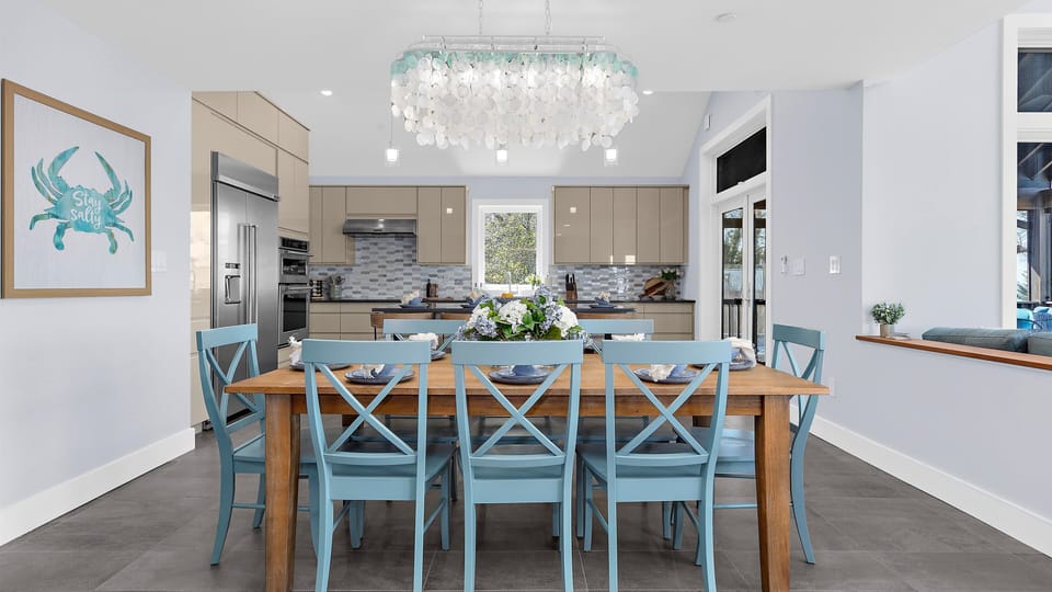 Plenty of seating for the whole family!