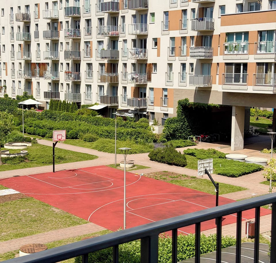 Sport court