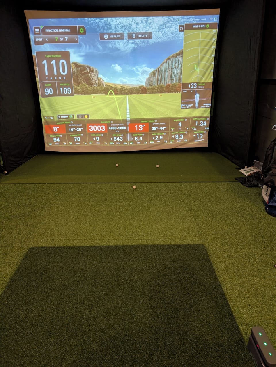 Private indoor golf simulator for year-round play and entertainment