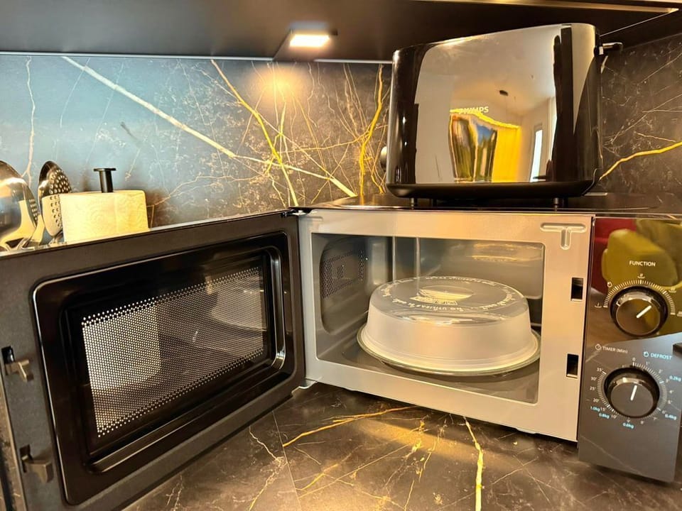 Microwave