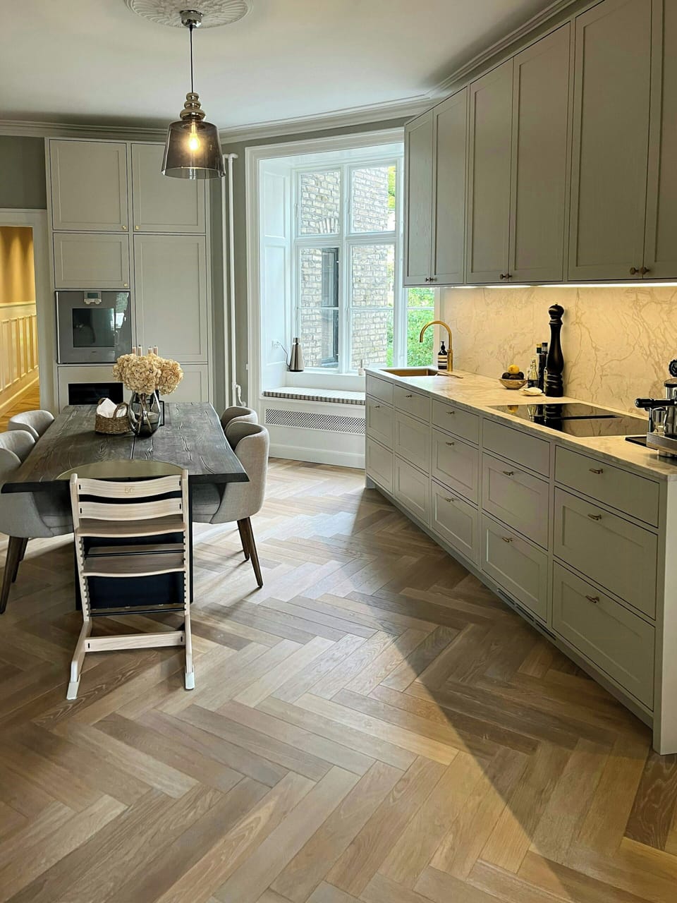 Private kitchen